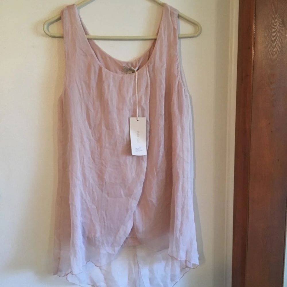 Italian-made Bellambra 💯 silk top